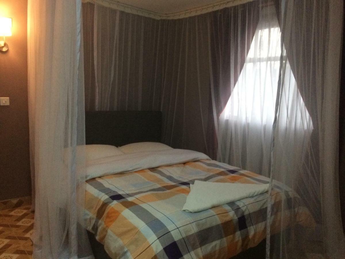 Midlands 033 Hotel Narok Extérieur photo